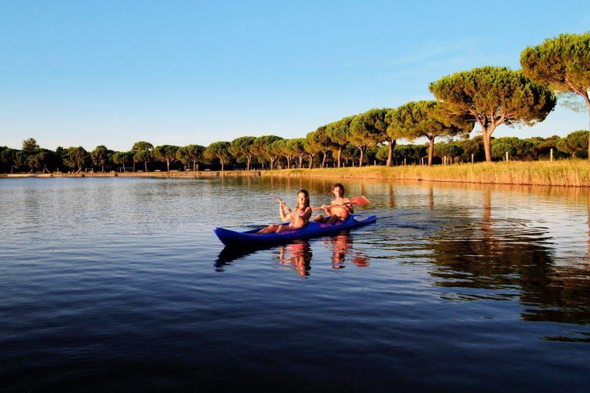 Club Village & Hotel Spiaggia Romea Lido di Volano Exteriör bild