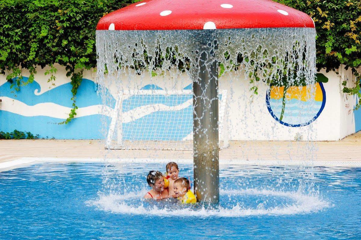 Club Village & Hotel Spiaggia Romea Lido di Volano Exteriör bild